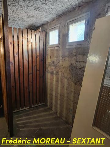 Dans résidence calme et bien entretenue en hyper centre, venez découvrir ce beau T4 avec balcon et garage