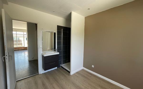 Appartement à vendre    4 pièces • 81,08 m2 Sainte-Geneviève-des-Bois