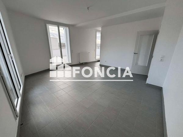 Location Appartement 4 pièces 101.11 m² - 16 RUE FRANCOISE DOLTO Les Mureaux 78130