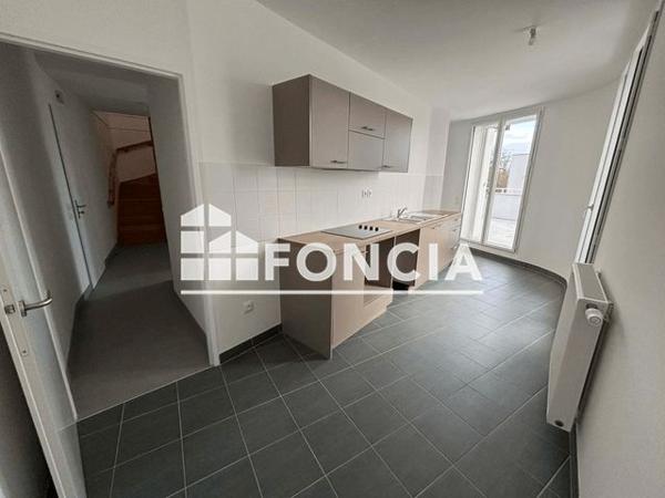 Location Appartement 4 pièces 101.11 m² - 16 RUE FRANCOISE DOLTO Les Mureaux 78130