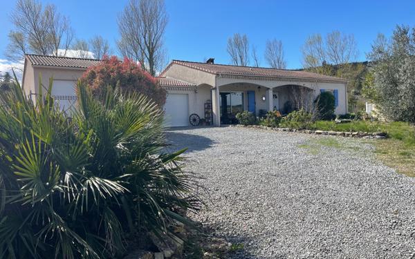 Maison à vendre    4 pièces •  Lagorce