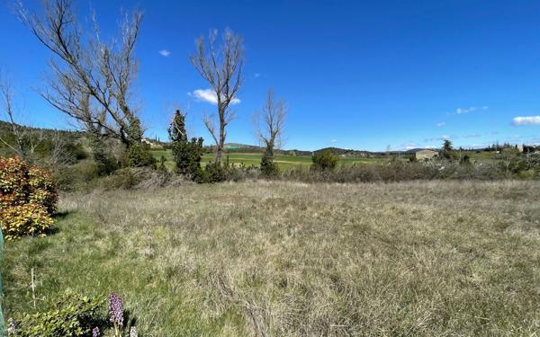 Maison à vendre    4 pièces •  Lagorce