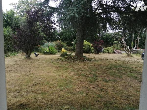 SAINT-CONNEC (22) Maison 3 pièces avec jardin