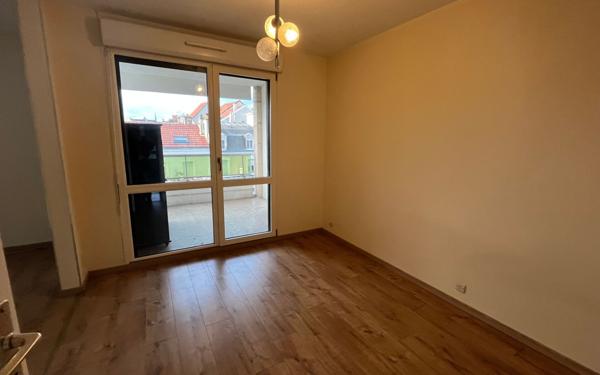 Appartement à louer    3 pièces •  Reims