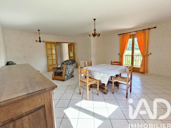 Maison à vendre 4 pièces 93 m² Villechenève