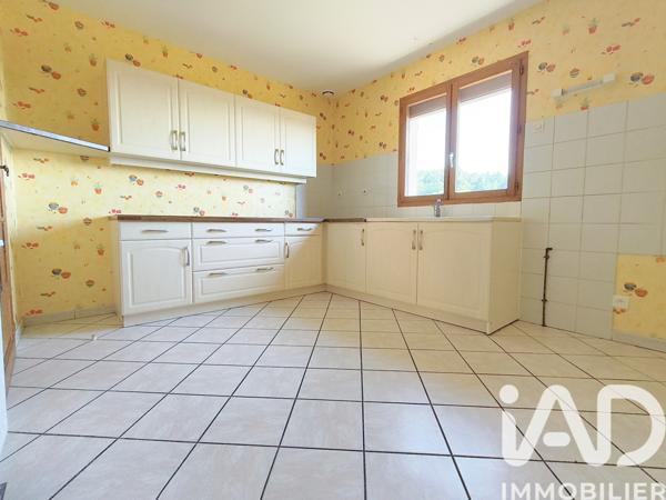 Maison à vendre 4 pièces 93 m² Villechenève