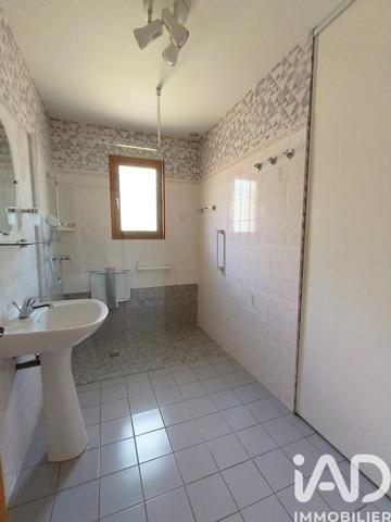 Maison à vendre 4 pièces 93 m² Villechenève