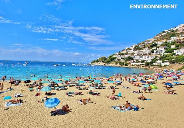 Exclusivité Roses – Magnifique villa vue mer, plage 600m