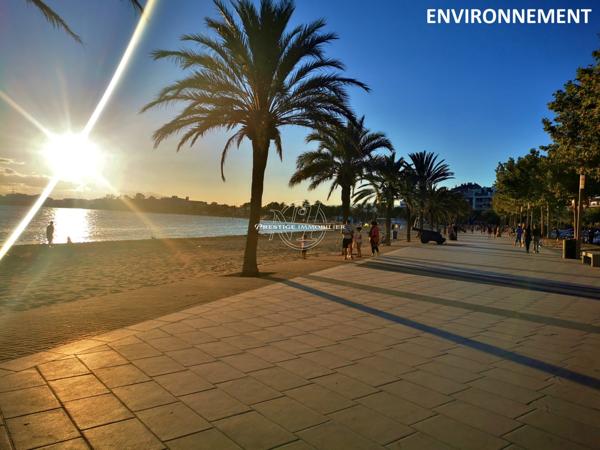 Exclusivité Roses – Magnifique villa vue mer, plage 600m