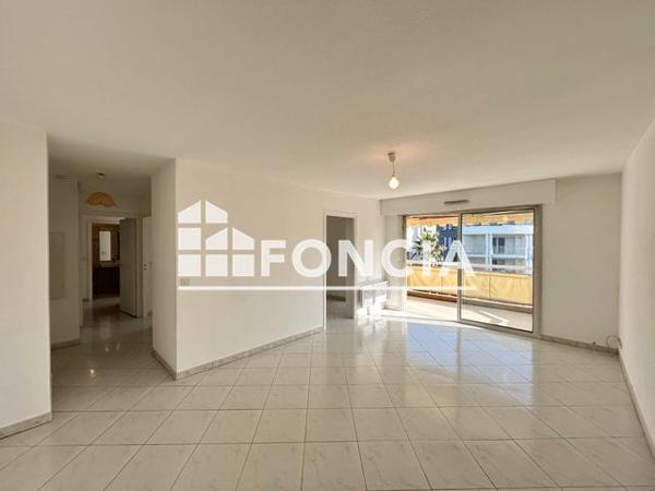 Location Appartement 3 pièces 61 m² - 849 CHEMIN DES COMBES Antibes 06600