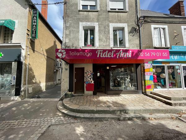 Immeuble de rapport - Contres, en plein coeur de ville