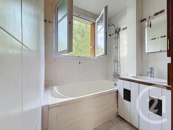 Appartement F4 à vendre  4 pièces - 63 m 2   CHAMPIGNY SUR MARNE  - 94
