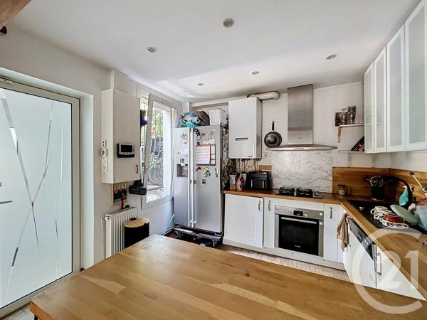 Maison à vendre  3 pièces - 68,74 m 2   CHOISY LE ROI  - 94