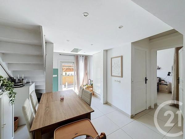 Maison à vendre  3 pièces - 68,74 m 2   CHOISY LE ROI  - 94