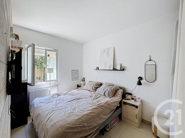 Maison à vendre  3 pièces - 68,74 m 2   CHOISY LE ROI  - 94