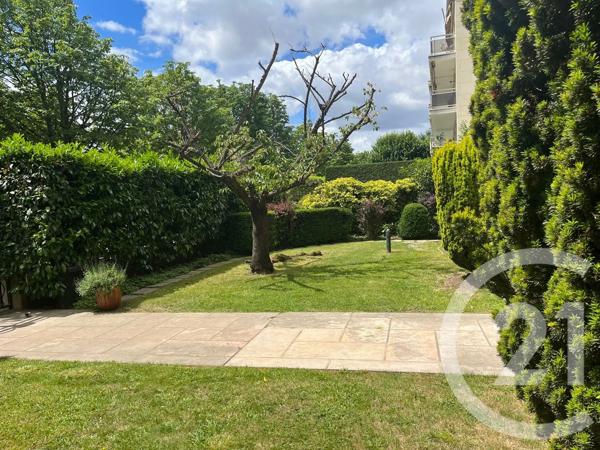 Appartement F4 à vendre  5 pièces - 124 m 2   ST MANDE  - 94