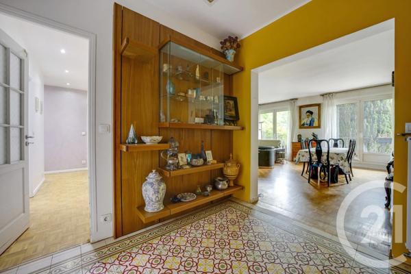 Appartement F4 à vendre  5 pièces - 124 m 2   ST MANDE  - 94