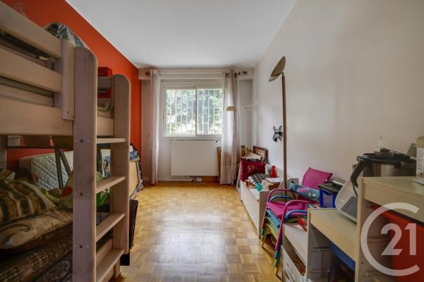 Appartement F4 à vendre  5 pièces - 124 m 2   ST MANDE  - 94