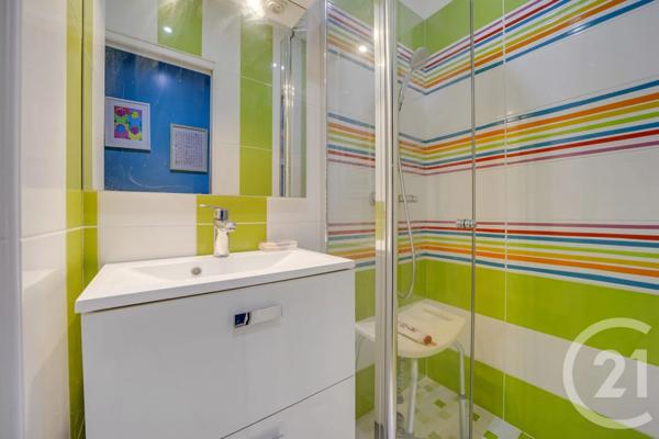 Appartement F4 à vendre  5 pièces - 124 m 2   ST MANDE  - 94