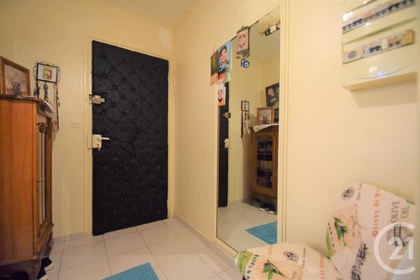 Appartement F3 à vendre  3 pièces - 75,92 m 2   CLICHY SOUS BOIS  - 93