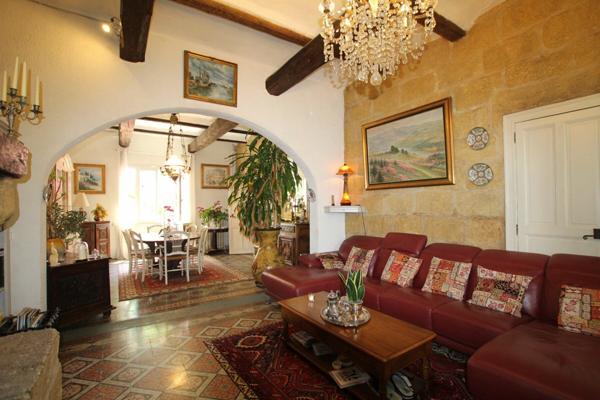 Maison à vendre    6 pièces •  Lunel