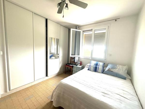 Antibes – 4 pièces lumineux traversant avec parking, cave et accès rapide à la mer : un cadre de vie idéal à deux pas de tout !