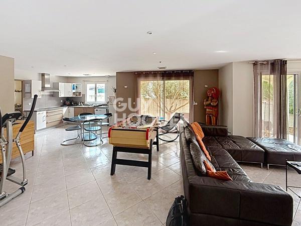 Cabestany Maison F4 en 3 Faces avec garage et jardin