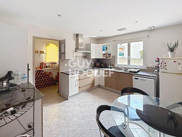 Cabestany Maison F4 en 3 Faces avec garage et jardin