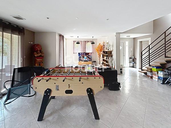 Cabestany Maison F4 en 3 Faces avec garage et jardin