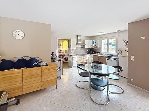 Cabestany Maison F4 en 3 Faces avec garage et jardin