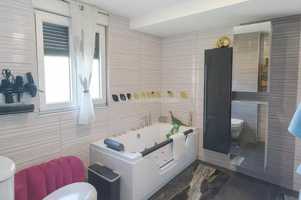 Vente Maison 6 pièces 131 m2 à Fortschwihr