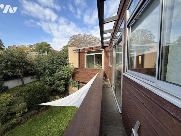 Meudon Bellevue - Maison d'architecte au calme et dans la verdure - 5 chambres - un parking