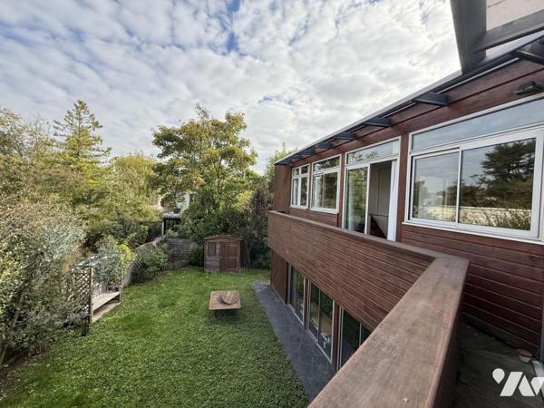 Meudon Bellevue - Maison d'architecte au calme et dans la verdure - 5 chambres - un parking