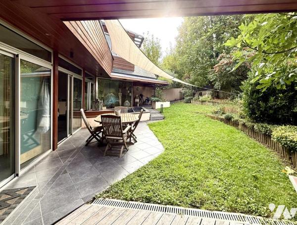Meudon Bellevue - Maison d'architecte au calme et dans la verdure - 5 chambres - un parking