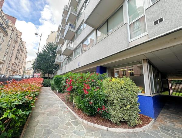 Appartement
         1 pièce
        - 14 m² 190 000 € *