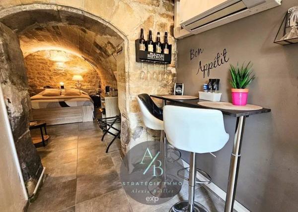 Incroyable maison de ville avec son gîte en activité !