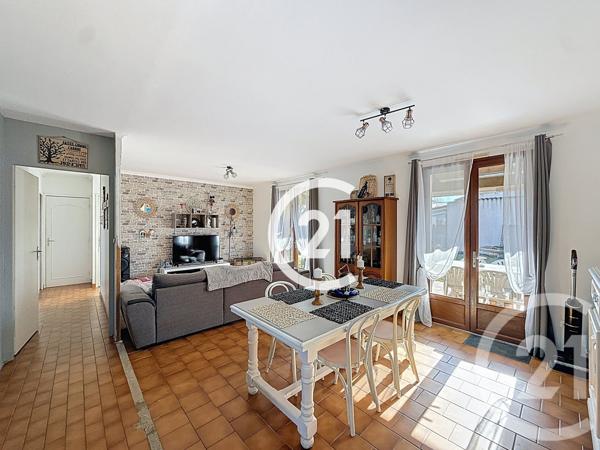 Maison à vendre  4 pièces - 73 m2 CHATEAUBERNARD - 16