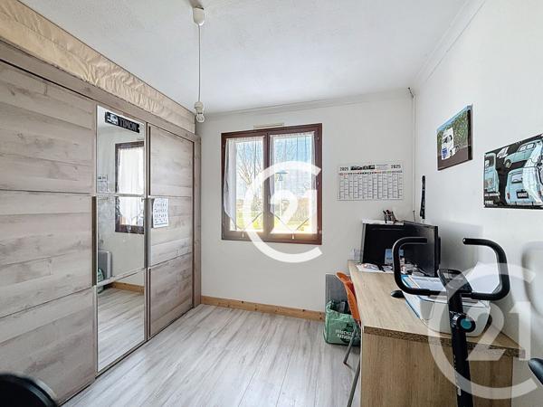 Maison à vendre  4 pièces - 73 m2 CHATEAUBERNARD - 16