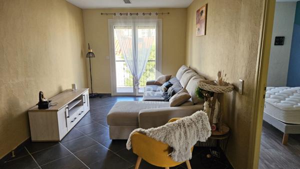Perpignan "Las Cobas" : Appartement 3 chambres, balcons, garage et parkings à vendre