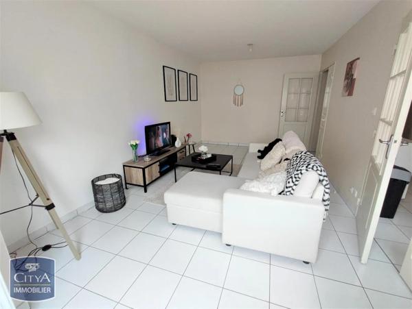 Appartement à louer 2 pièces 49.13m² Limoges (87000)