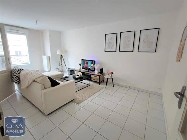 Appartement à louer 2 pièces 49.13m² Limoges (87000)