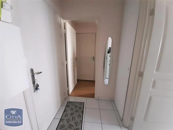 Appartement à louer 2 pièces 49.13m² Limoges (87000)