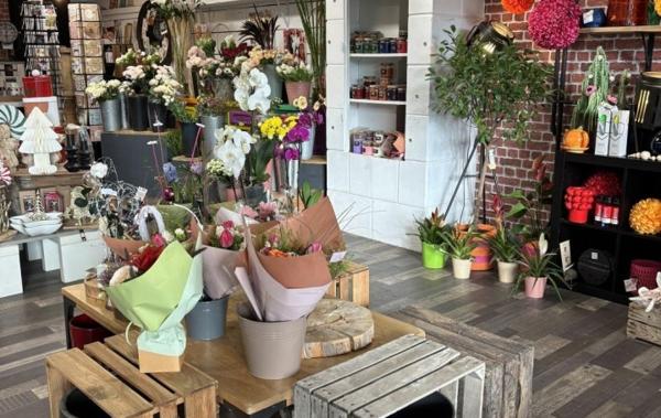 Vente Activité commerciale fond de commerce/fleuriste /très bo Plan-de-cuques   