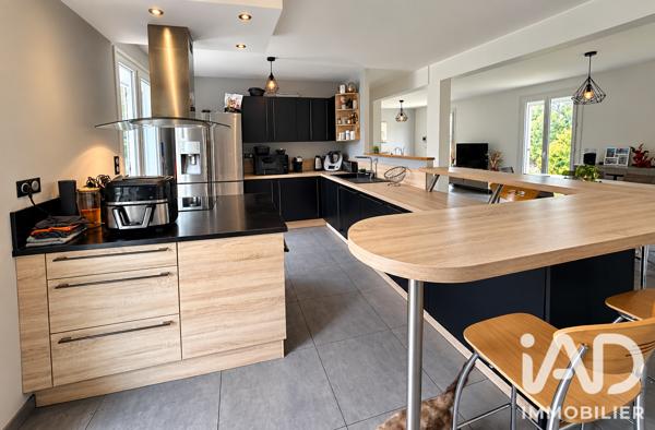 Maison à vendre 6 pièces 150 m² Chessy