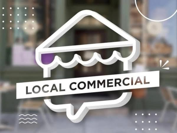 Immeuble surface commerciale de 365 m² -  SAINT DENIS (974) sur 3 niveaux