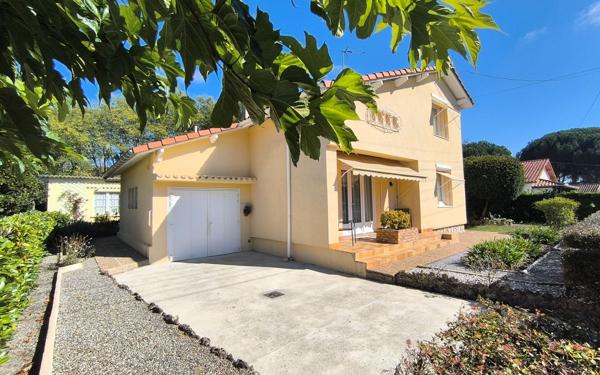 Maison à vendre    5 pièces • 97 m2 Mont-de-Marsan