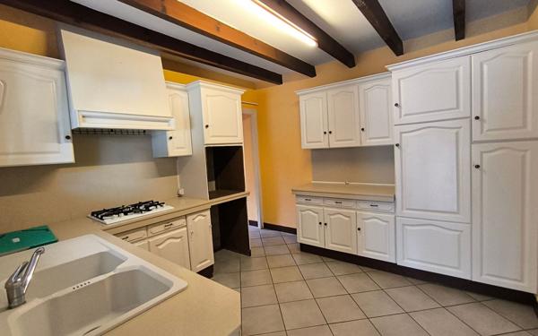 Maison à vendre    5 pièces • 97 m2 Mont-de-Marsan