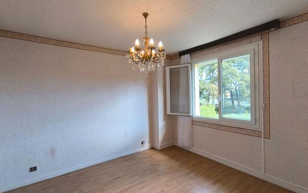 Maison à vendre    5 pièces • 97 m2 Mont-de-Marsan