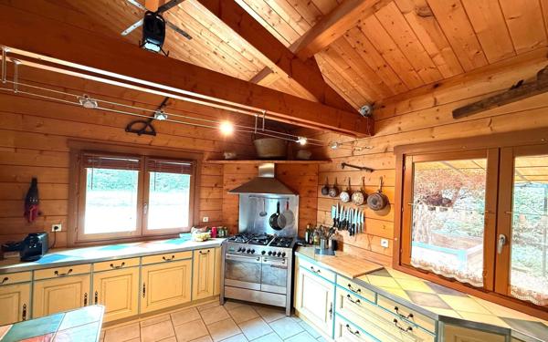 Maison à vendre    4 pièces •  Cadours