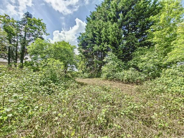 Longère de 3 pièces, 80 m² à Plomodiern 29550